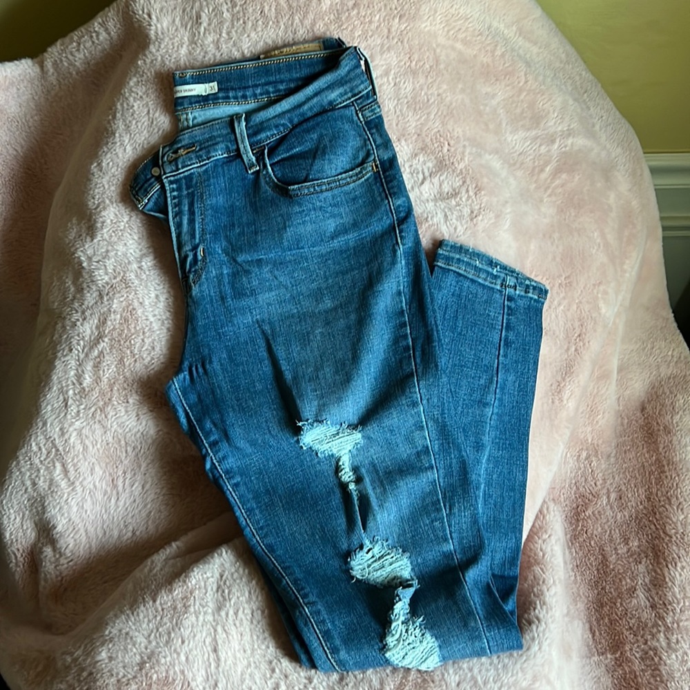 Levi’s 710 Super Skinny Jeans
